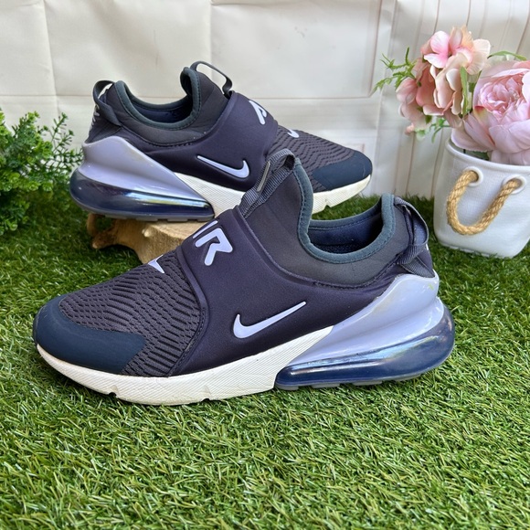Nike Air Max 270 Extreme running shoes size 6.5 youth fits women size 8 - Picture 2 of 15